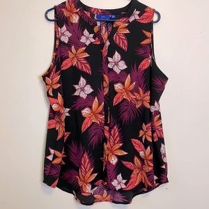 Apt. 9     Floral Sleeveless top  size XXL